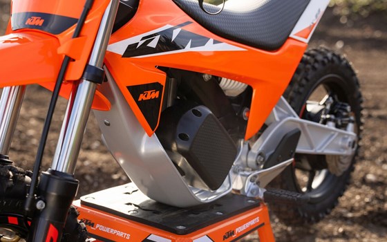 Neufahrzeug KTM SX-E 2 - Bild 4 Neufahrzeug KTM SX-E 2 - Bild 4