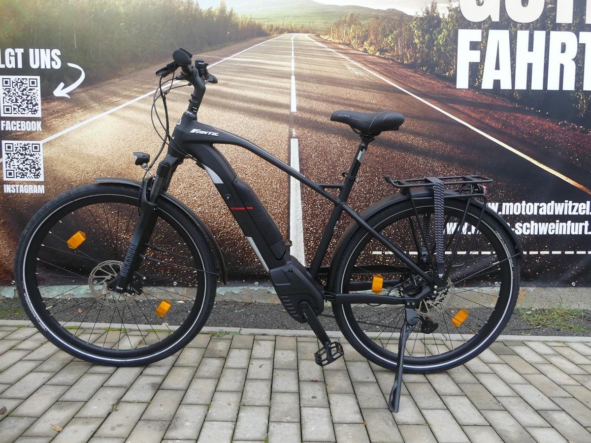 Fantic Seven Days Living