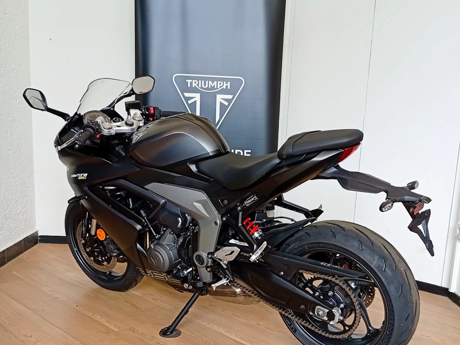 Angebot Triumph Daytona 660 Bild 14: Angebot Triumph Daytona 660