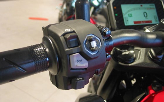 Neufahrzeug Honda CB500 Hornet - Bild 8