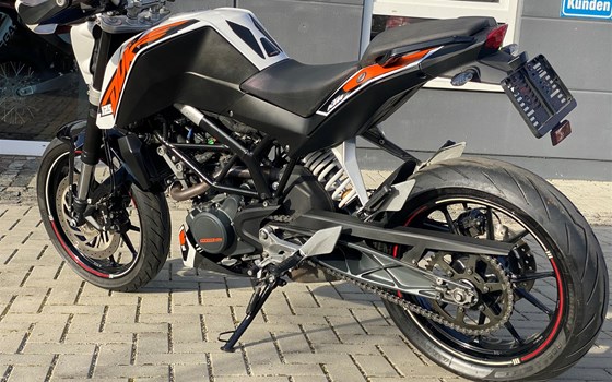 Gebrauchtmotorrad KTM 125 Duke - Bild 3