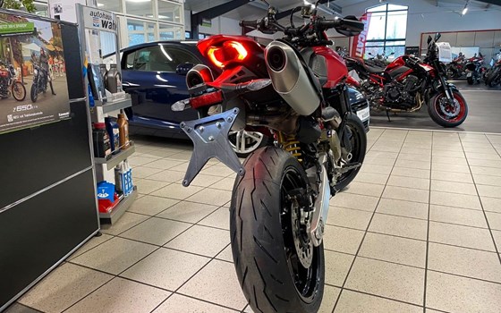 Neufahrzeug Ducati Hypermotard 698 Mono - Bild 10