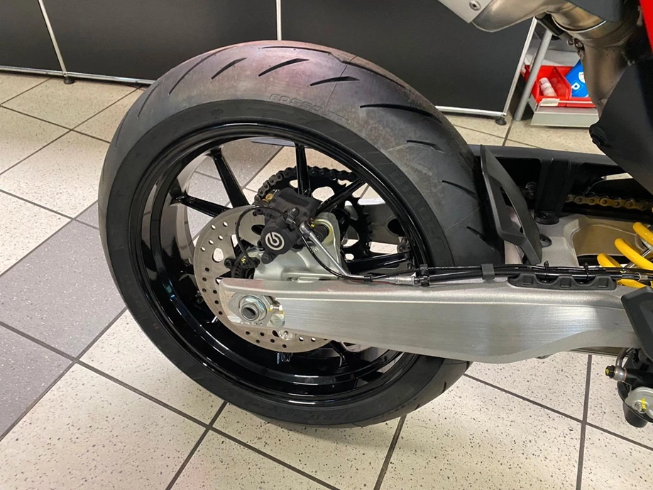 Angebot Ducati Hypermotard 698 Mono Bild 13: Angebot Ducati Hypermotard 698 Mono