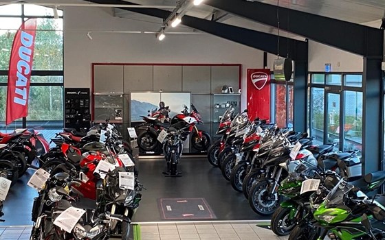 Neufahrzeug Ducati Hypermotard 698 Mono - Bild 18