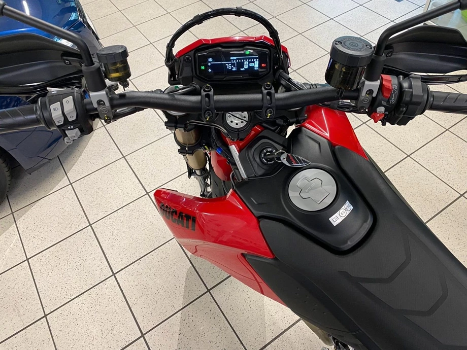 Angebot Ducati Hypermotard 698 Mono Bild 2: Angebot Ducati Hypermotard 698 Mono