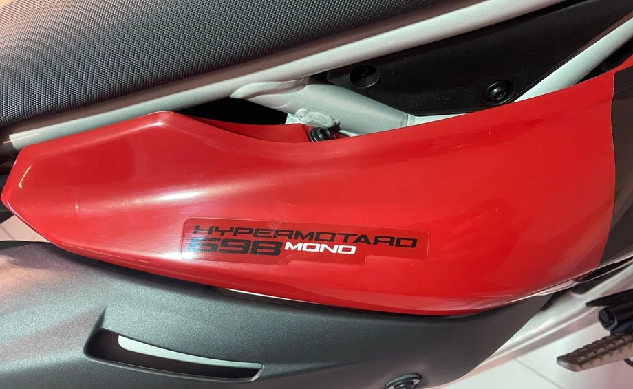 Angebot Ducati Hypermotard 698 Mono Bild 8: Angebot Ducati Hypermotard 698 Mono