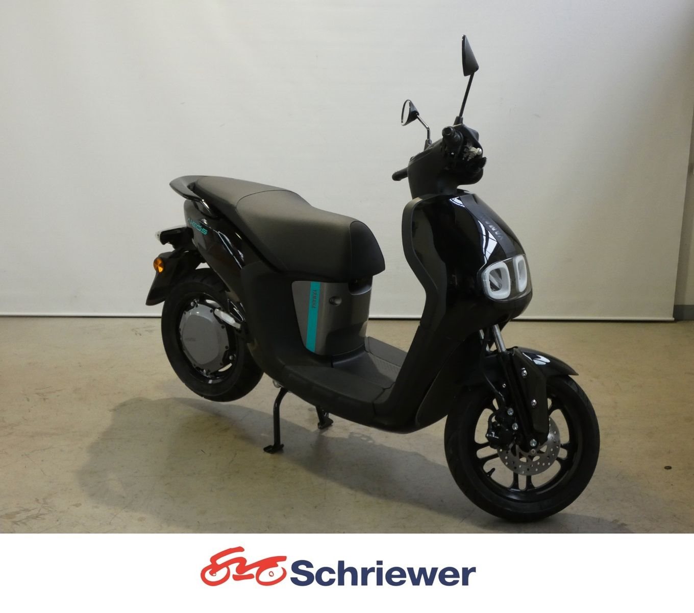 Yamaha NEO's versch. Farben 2x Akku