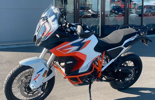 Neumotorrad KTM 1290 Super Adventure R