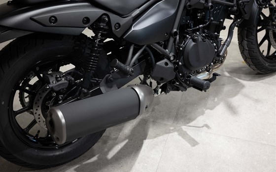Neufahrzeug Kawasaki Eliminator 500 - Bild 5 Neufahrzeug Kawasaki Eliminator 500 - Bild 5