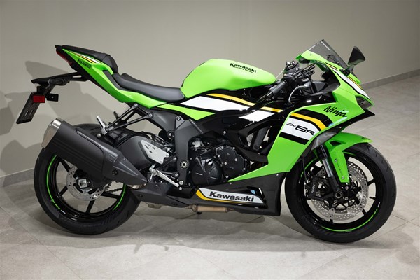 Kawasaki Ninja ZX-6R (GN2: Lime Green / Ebony) - Bild 2