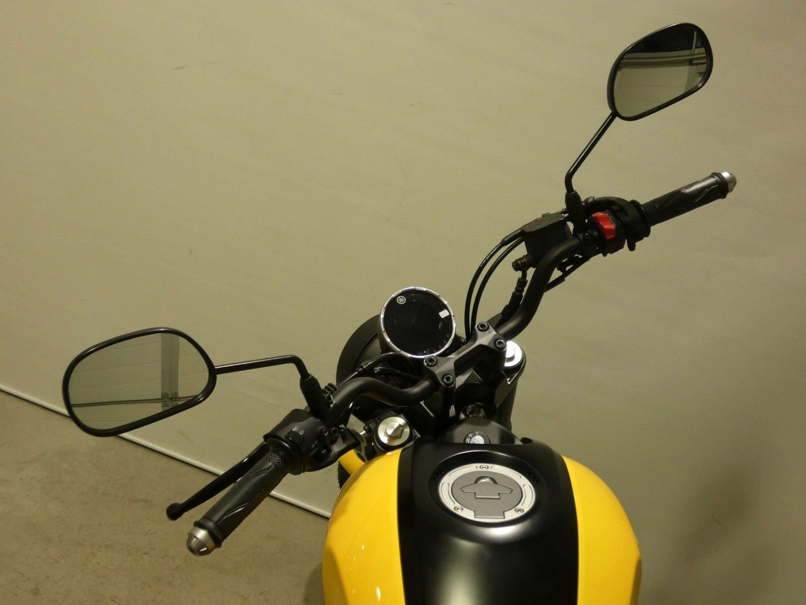 Yamaha XSR125