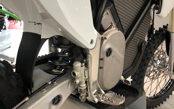 Gebrauchtmotorrad Stark Future Varg MX - Bild 6 Gebrauchtmotorrad Stark Future Varg MX - Bild 6