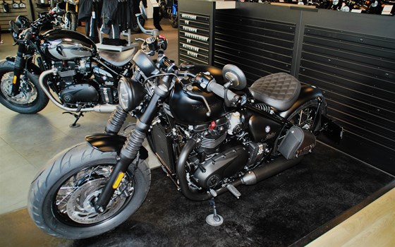 Neufahrzeug Triumph Bonneville Bobber - Bild 1