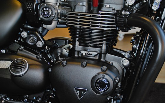 Neufahrzeug Triumph Bonneville Bobber - Bild 3