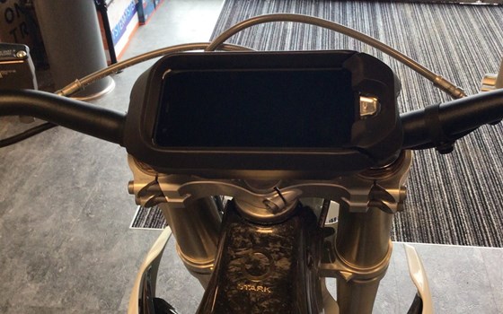 Gebrauchtmotorrad Stark Future Varg MX - Bild 11 Gebrauchtmotorrad Stark Future Varg MX - Bild 11