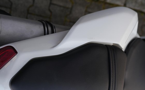 Gebrauchtmotorrad Ducati 848 - Bild 12