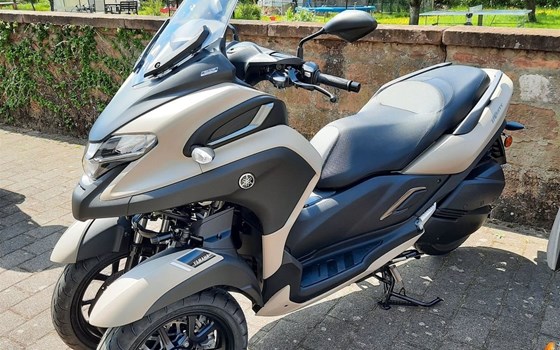 Gebrauchtmotorrad Yamaha Tricity 300 - Bild 1