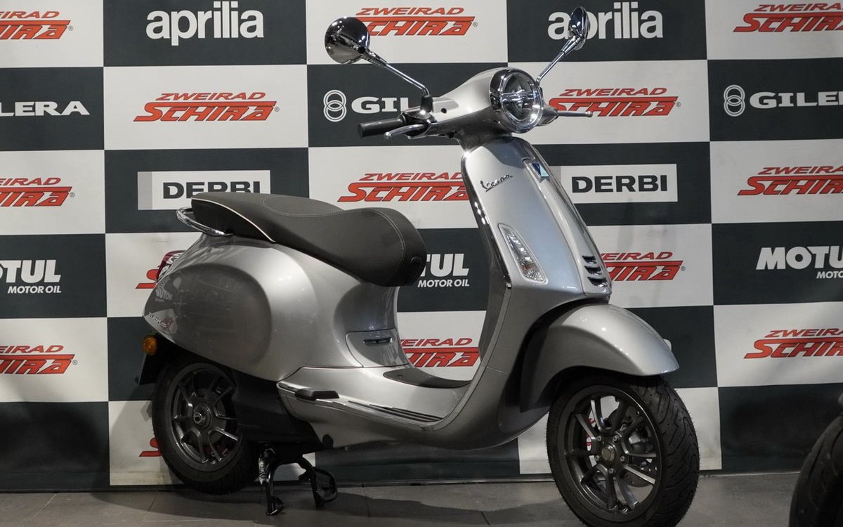 Zum Vergrößern bitte anklicken! Angebot Vespa Elettrica
