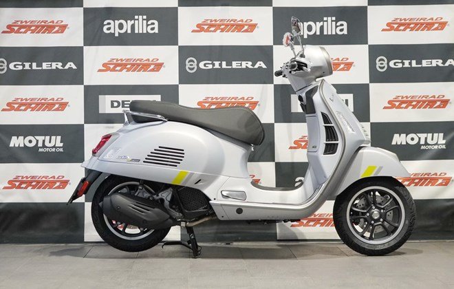 Vespa GTS 125 Super Tech