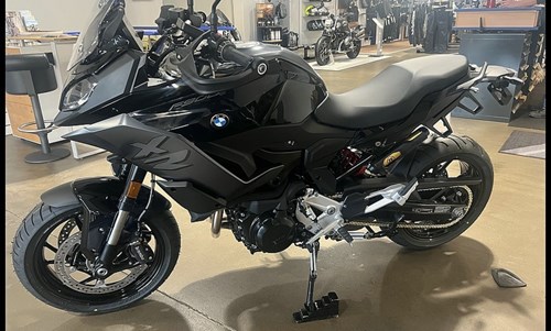 BMW F 900 XR