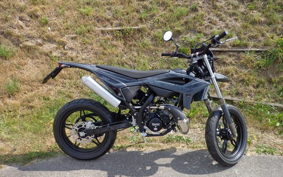 Neufahrzeug Beta RR 50 Motard - Bild 1