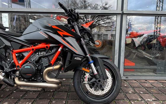 Neufahrzeug KTM 1390 Super Duke R EVO - Bild 10