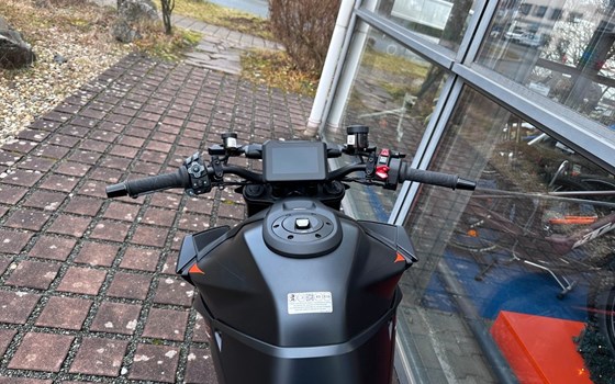 Neufahrzeug KTM 1390 Super Duke R EVO - Bild 11