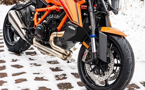 Neufahrzeug KTM 1390 Super Duke R EVO - Bild 12