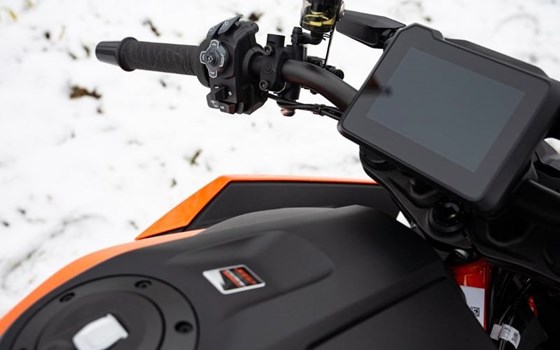 Neufahrzeug KTM 1390 Super Duke R EVO - Bild 17