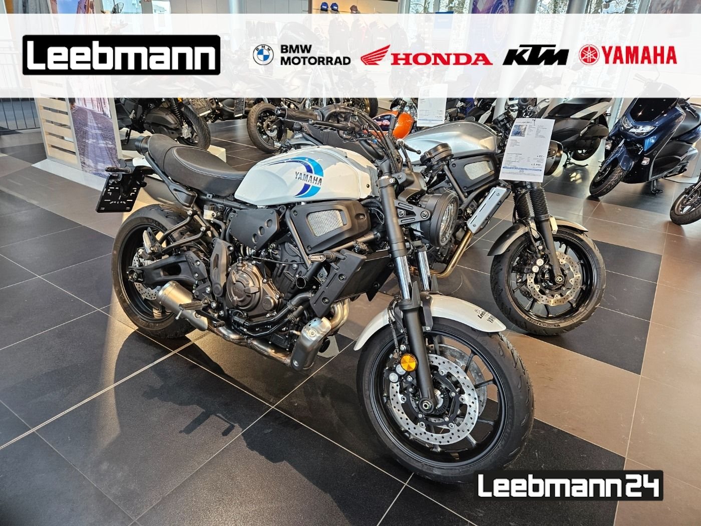 Yamaha XSR700