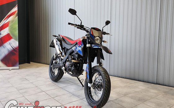 Neufahrzeug Aprilia SX 125 - Bild 1 Neufahrzeug Aprilia SX 125 - Bild 1
