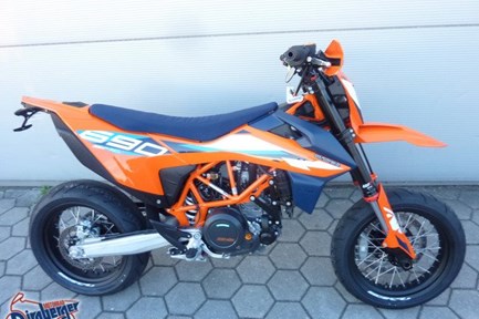 KTM 690 SMC R