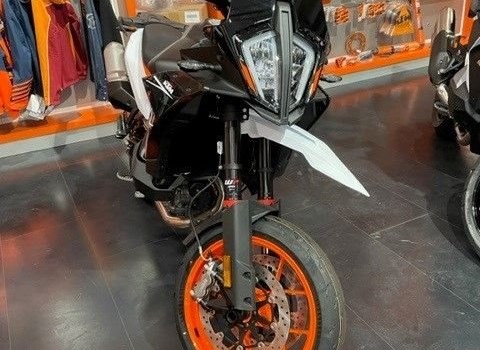 Gebrauchtmotorrad KTM 890 SMT - Bild 4