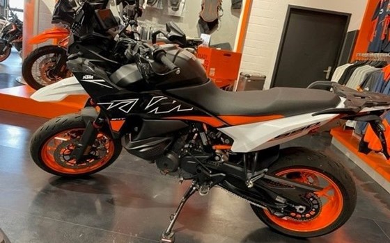 Gebrauchtmotorrad KTM 890 SMT - Bild 5