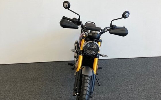Gebrauchtmotorrad Triumph Scrambler 400 X - Bild 4 Gebrauchtmotorrad Triumph Scrambler 400 X - Bild 4