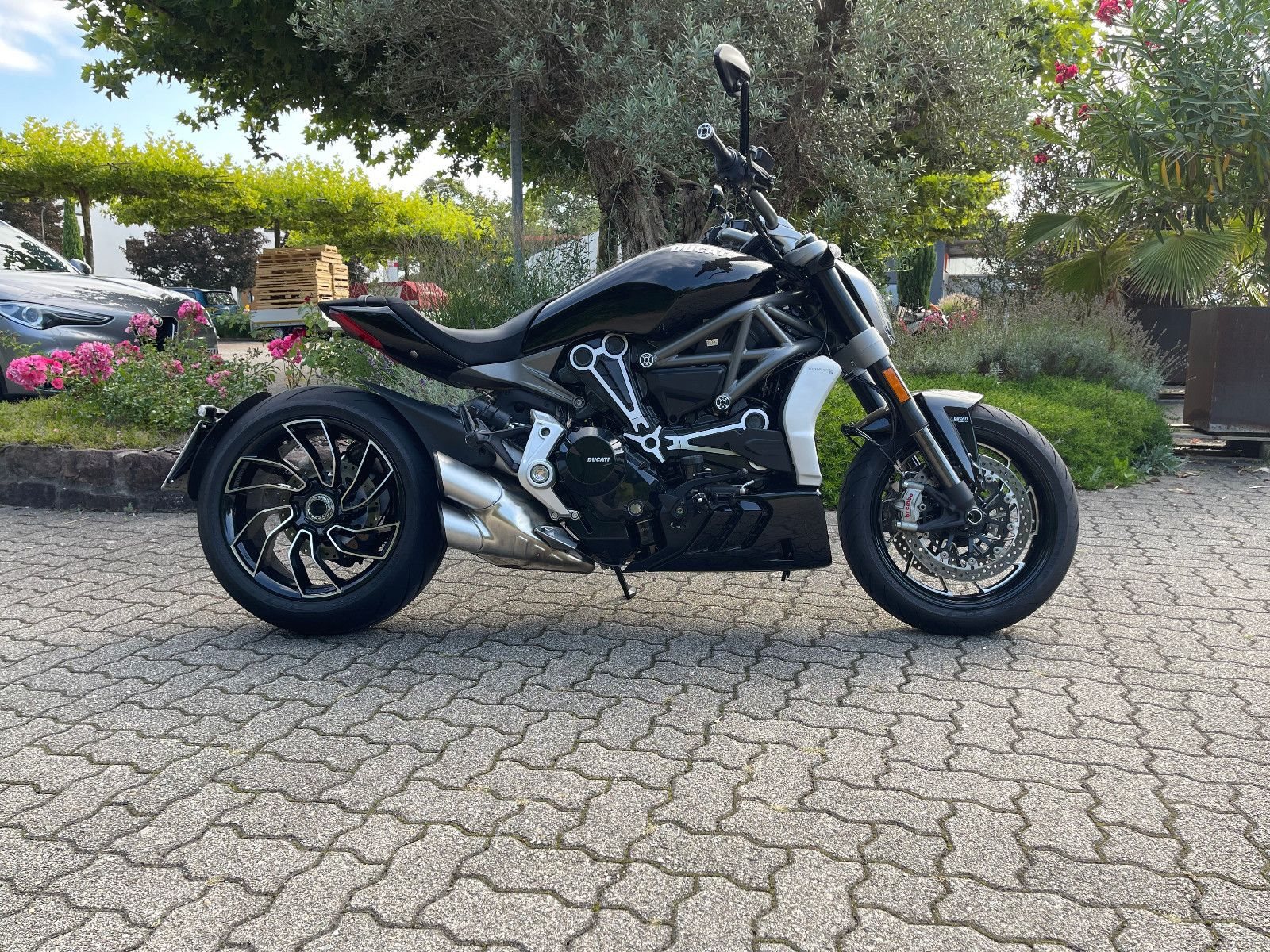 Ducati XDiavel S