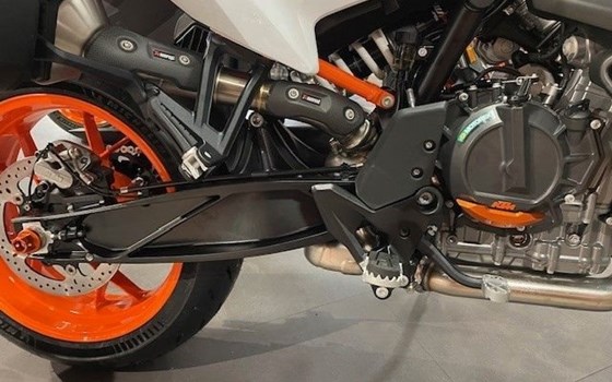 Neufahrzeug KTM 890 SMT - Bild 4