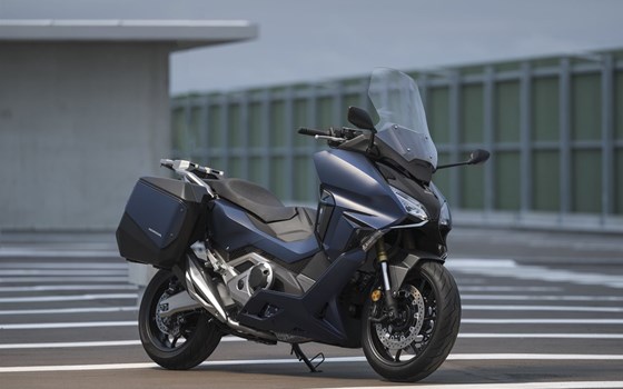 Gebrauchtmotorrad Honda Forza 750 - Bild 18