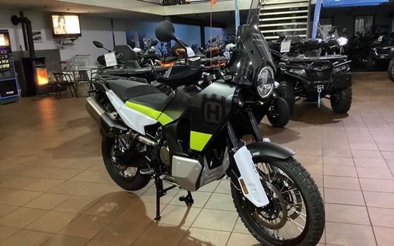 Gebrauchtmotorrad Husqvarna Norden 901 - Bild 2