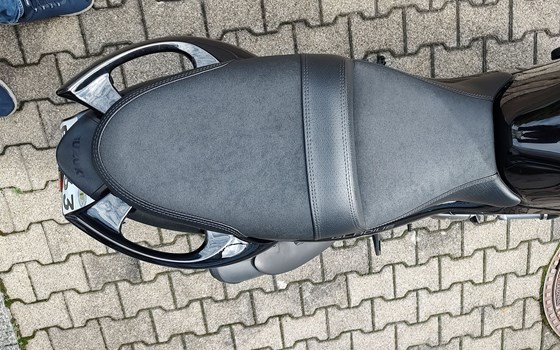 Gebrauchtmotorrad Suzuki SFV 650 Gladius - Bild 13