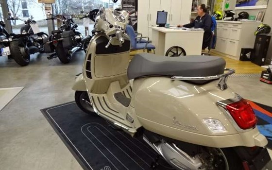 Neufahrzeug Vespa GTS 300 - Bild 3