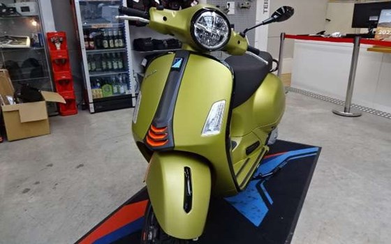 Neufahrzeug Vespa GTS 125 i.e. Super Sport - Bild 5