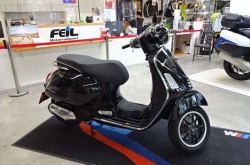 Vespa GTS 300 Super