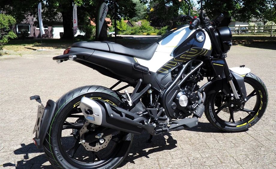 Angebot Benelli Leoncino 125 Bild 6: Angebot Benelli Leoncino 125