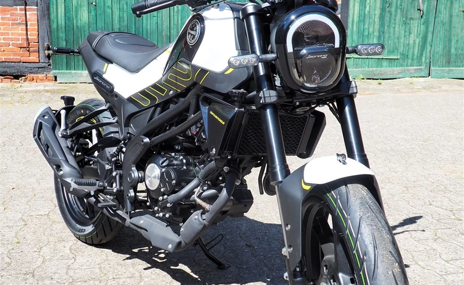 Angebot Benelli Leoncino 125 Bild 7: Angebot Benelli Leoncino 125