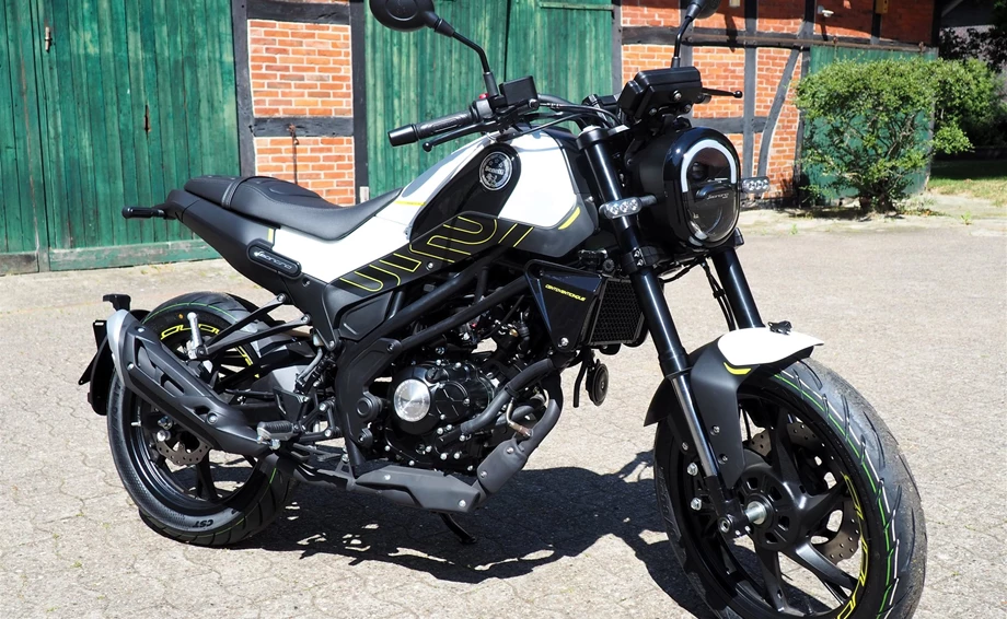 Angebot Benelli Leoncino 125 Bild 4: Angebot Benelli Leoncino 125