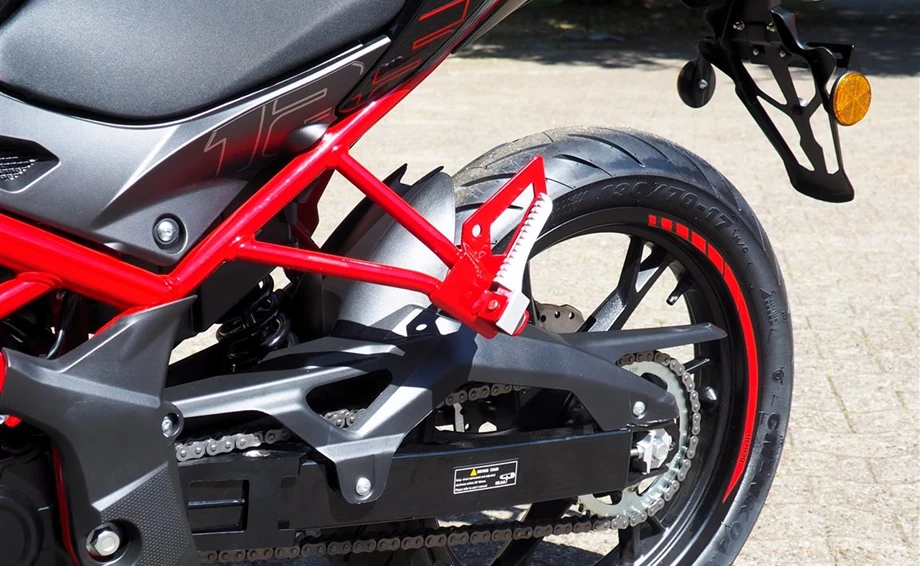 Angebot Benelli BN 125 Bild 11: Angebot Benelli BN 125