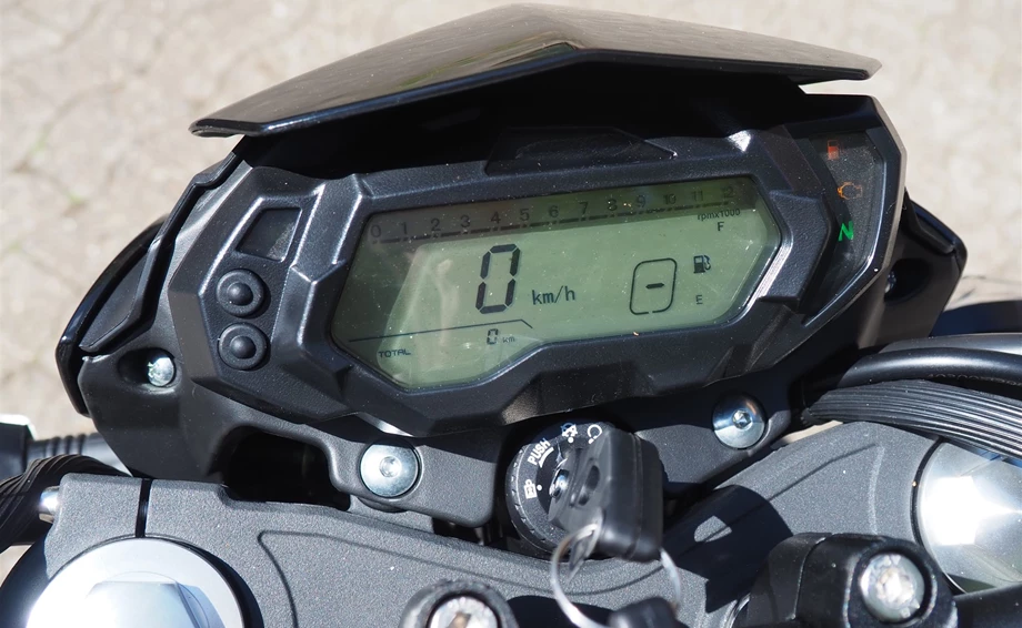 Angebot Benelli BN 125 Bild 14: Angebot Benelli BN 125