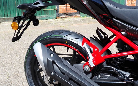 Neufahrzeug Benelli BN 125 - Bild 13