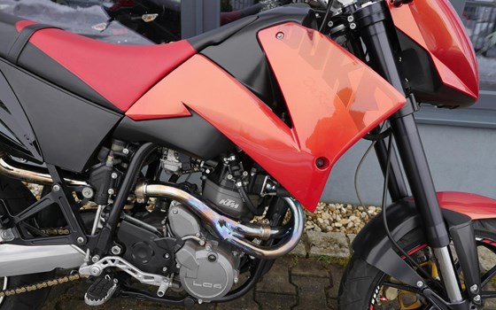 Gebrauchtmotorrad KTM 640 Duke 2 - Bild 7